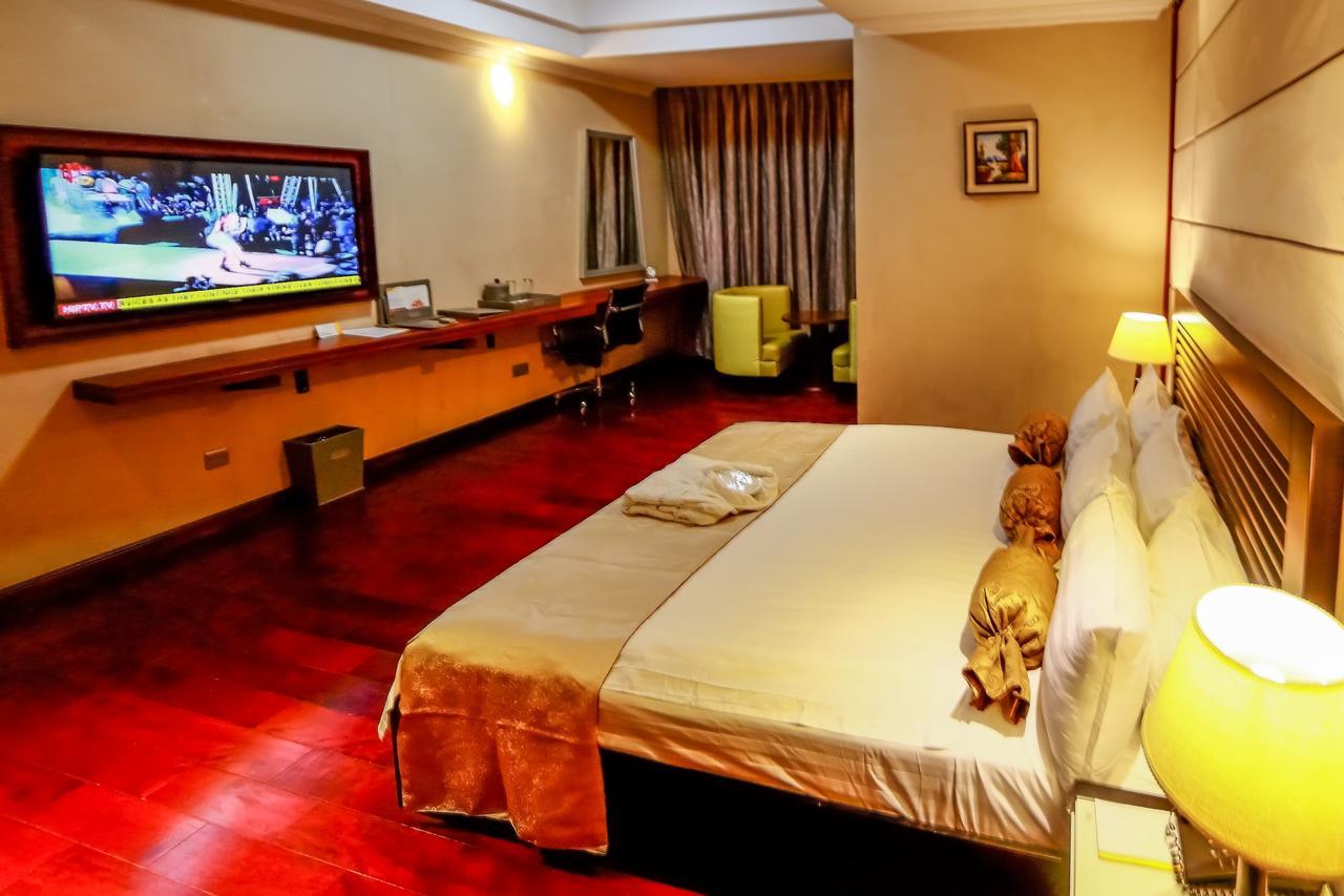 Golden Tulip Essential Lagos Airport Hotel Chambre photo